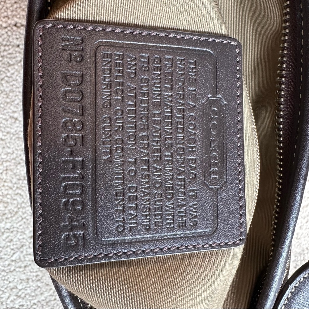 Coach adjustable shoulder bag - Picture 4 of 5